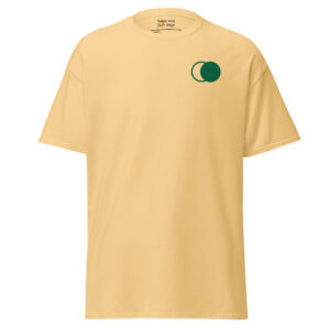 Er ist nicht hier - Stickerei vorne - T-Shirt – Bild 10